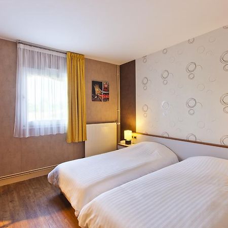 Cit'Hotel Du Circuit Magny-Cours Exterior photo